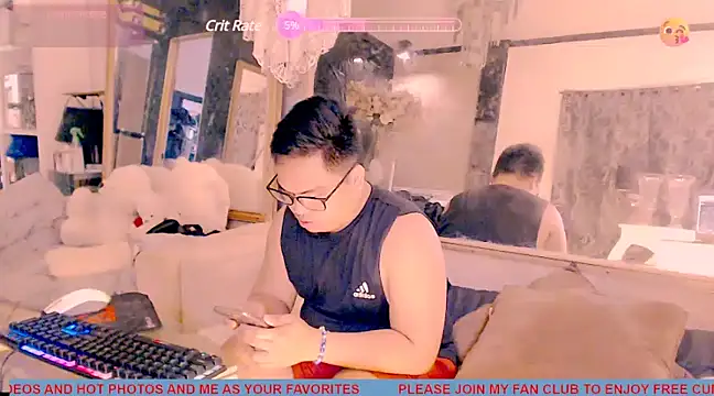 Snapshot of Hardking_69 chatting on March 6, 2:09 am Hardking 69 online show from March 6, 2:09 am