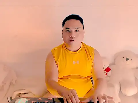 Snapshot of Hardking_69 chatting on September 13, 2:22 am Hardking 69 online show from September 13, 2:22 am