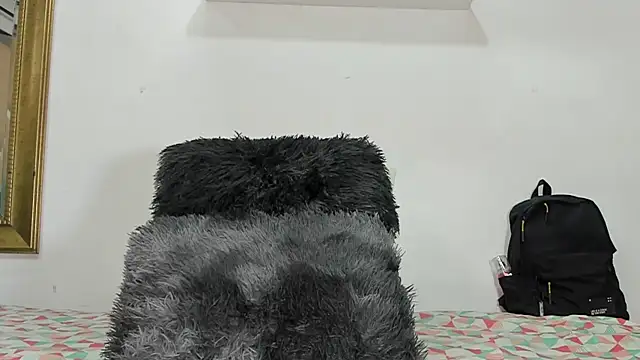 naia blessed online show from February 12, 7:13 pm