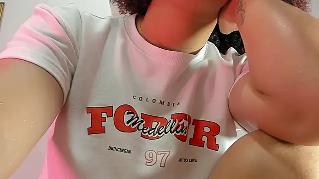 naia blessed online show from March 21, 7:13 pm