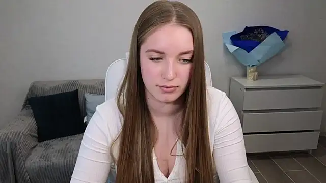 Snapshot of EvaMaddison chatting on January 1, 3:03 pm EvaMaddison online show from January 1, 3:03 pm