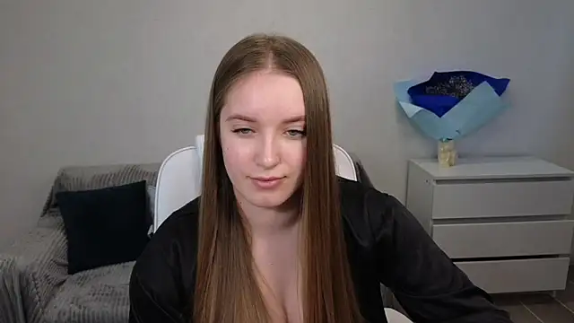 Snapshot of EvaMaddison chatting on January 2, 10:48 am EvaMaddison online show from January 2, 10:48 am