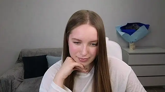 Snapshot of EvaMaddison chatting on January 25, 5:51 pm EvaMaddison online show from January 25, 5:51 pm