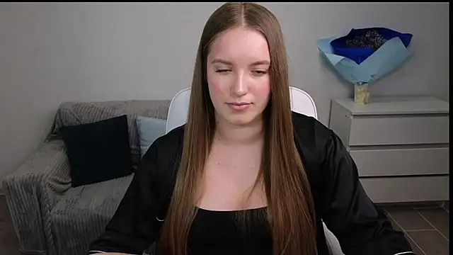 Snapshot of EvaMaddison chatting on February 3, 10:03 am EvaMaddison online show from February 3, 10:03 am