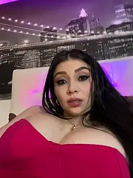 KateLatorre online show from March 4, 10:38 pm