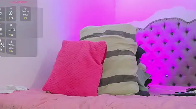 Snapshot of saammii_ chatting on February 25, 11:11 pm saammii online show from February 25, 11:11 pm