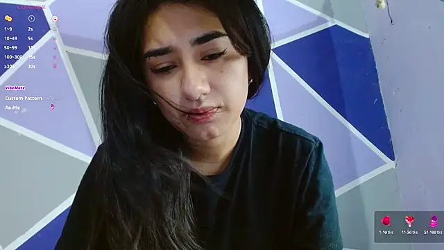 annadu011 online show from September 30, 9:42 pm