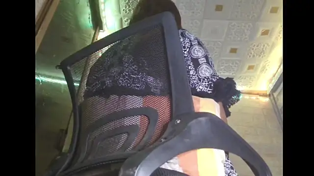 NoMercyPervertMOM online show from March 19, 11:06 am