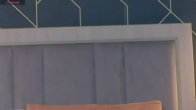 EmyLaveau online show from November 12, 6:47 am