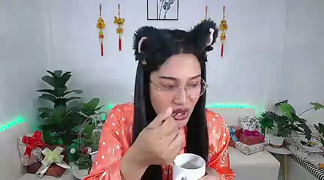 plysaithailand online show from January 29, 11:46 pm