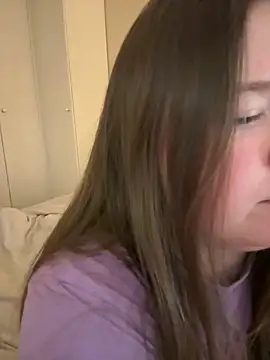 remirann  online show from January 7, 6:03 pm