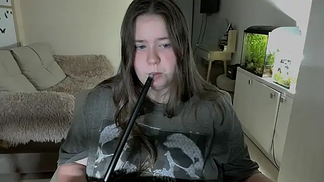 remirann  online show from March 3, 6:33 pm