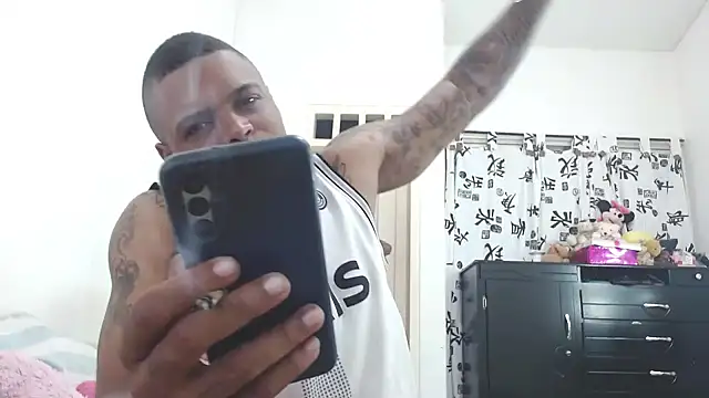 Snapshot of hot_and_naughty_latin chatting on February 19, 10:45 am hot and naughty latin online show from February 19, 10:45 am