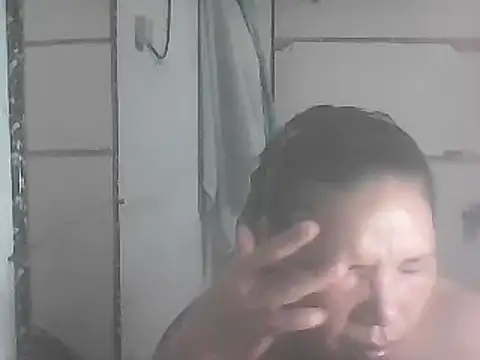 hotwet mama4uxx online show from February 18, 7:21 am