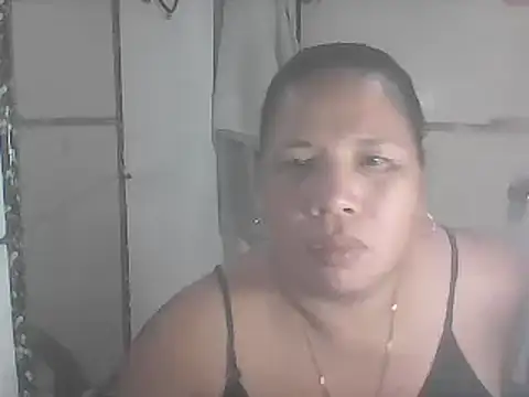 hotwet mama4uxx online show from February 20, 9:44 am