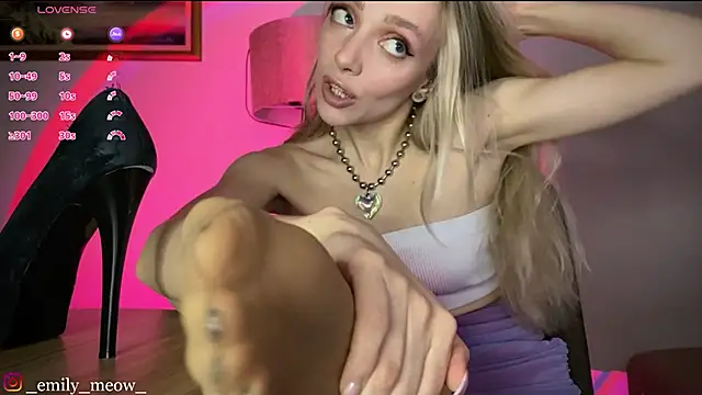  Emily Sweety  online show from February 14, 11:31 am