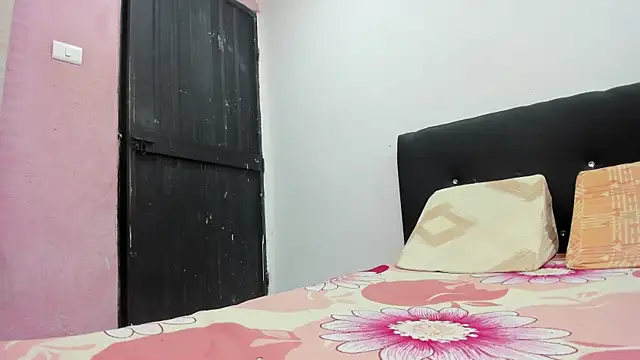 Andrewandzoe online show from November 25, 2:11 am