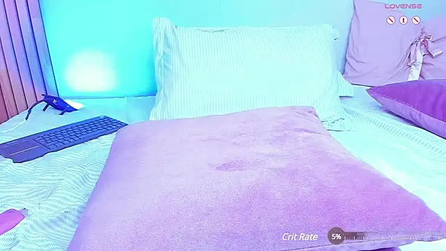 mia-reeves online show from January 28, 11:17 pm