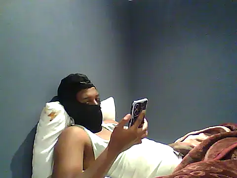 TitularAdaption online show from October 4, 9:46 pm