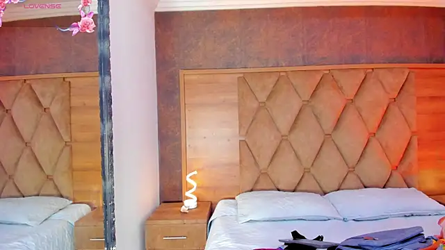 Rianamanson online show from October 16, 10:44 pm