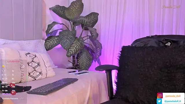 pamela doll3 online show from February 24, 3:44 am