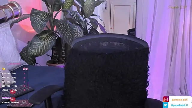 pamela doll3 online show from March 10, 6:59 am