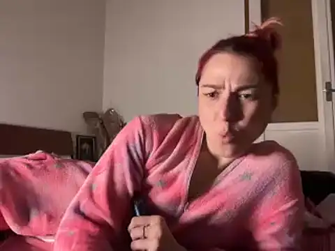 Snapshot of Nikky_Divine chatting on December 2, 7:16 pm Nikky Divine online show from December 2, 7:16 pm