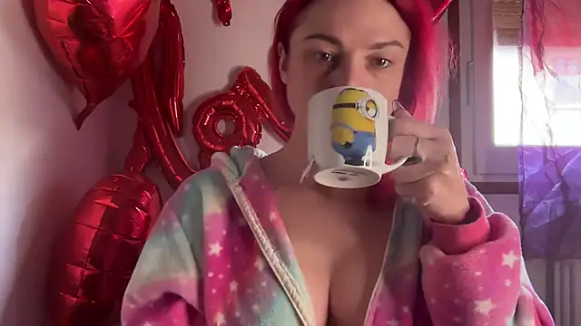 Snapshot of Nikky_Divine chatting on February 23, 9:55 am Nikky Divine online show from February 23, 9:55 am