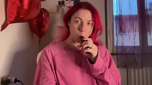 Snapshot of Nikky_Divine chatting on March 22, 5:09 pm Nikky Divine online show from March 22, 5:09 pm