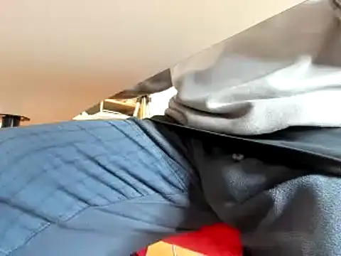 leccaleccafiga online show from February 24, 8:25 pm