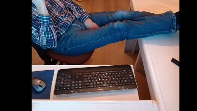 Snapshot of dutchpornking chatting on February 17, 6:59 pm dutchpornking online show from February 17, 6:59 pm