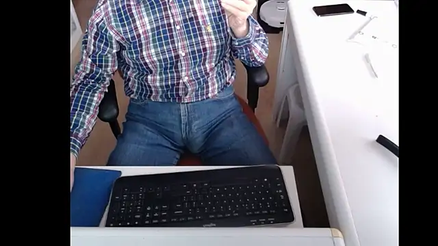 Snapshot of dutchpornking chatting on March 14, 4:19 pm dutchpornking online show from March 14, 4:19 pm