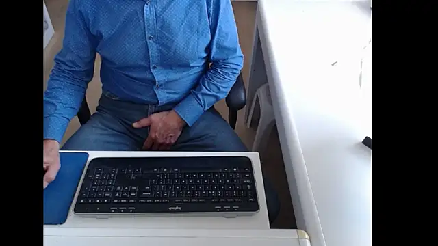 Snapshot of dutchpornking chatting on September 14, 10:25 am dutchpornking online show from September 14, 10:25 am