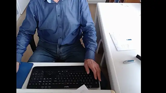 Snapshot of dutchpornking chatting on September 19, 6:48 am dutchpornking online show from September 19, 6:48 am