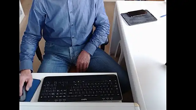 Snapshot of dutchpornking chatting on October 5, 7:07 am dutchpornking online show from October 5, 7:07 am