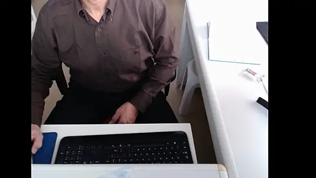 Snapshot of dutchpornking chatting on October 23, 7:40 am dutchpornking online show from October 23, 7:40 am