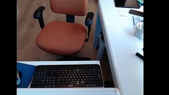 Snapshot of dutchpornking chatting on November 8, 8:47 am dutchpornking online show from November 8, 8:47 am