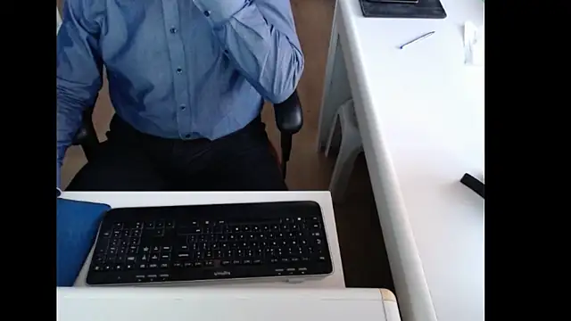 Snapshot of dutchpornking chatting on December 15, 7:56 am dutchpornking online show from December 15, 7:56 am