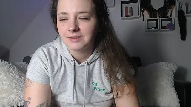 SexyJoy1991 online show from December 19, 5:40 am