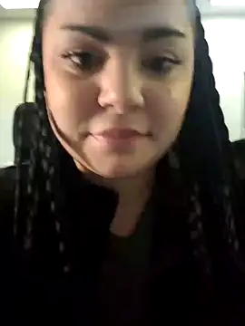 Snapshot of BustyMadison chatting on January 5, 8:32 am BustyMadison online show from January 5, 8:32 am