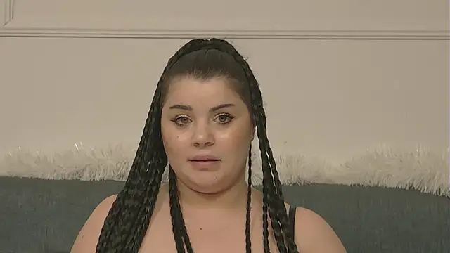 Snapshot of BustyMadison chatting on January 5, 5:51 pm BustyMadison online show from January 5, 5:51 pm