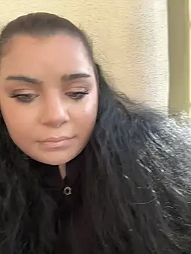 Snapshot of BustyMadison chatting on January 15, 7:37 am BustyMadison online show from January 15, 7:37 am