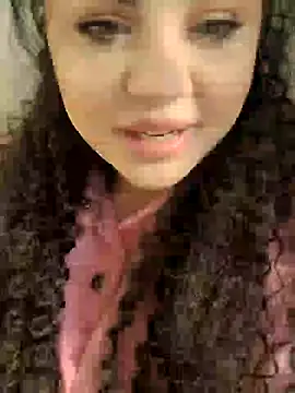 Snapshot of BustyMadison chatting on February 9, 8:54 am BustyMadison online show from February 9, 8:54 am