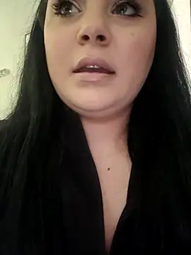 Snapshot of BustyMadison chatting on March 3, 8:27 am BustyMadison online show from March 3, 8:27 am