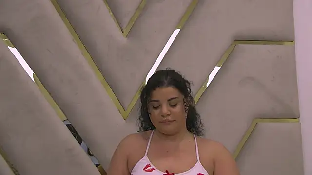 Snapshot of BustyMadison chatting on September 15, 8:14 am BustyMadison online show from September 15, 8:14 am