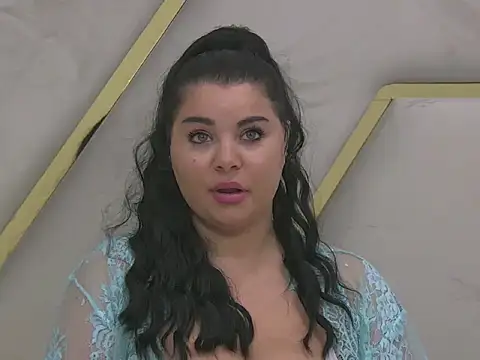 Snapshot of BustyMadison chatting on September 30, 6:07 am BustyMadison online show from September 30, 6:07 am