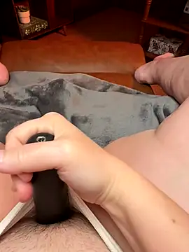 Snapshot of bigirl1979 chatting on September 26, 11:47 am bigirl1979 online show from September 26, 11:47 am