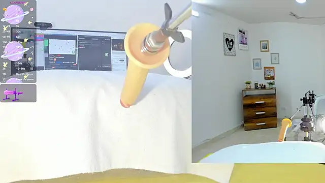 sofi velez online show from September 15, 5:24 pm