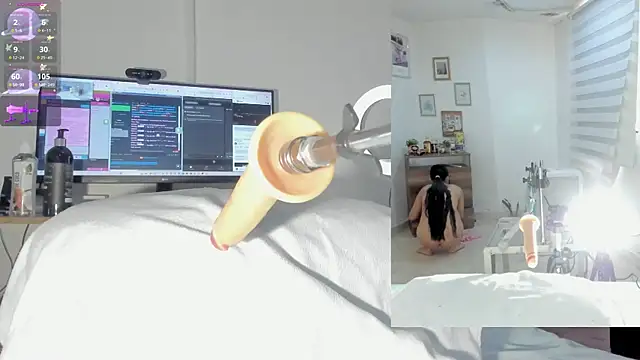 sofi velez online show from November 7, 5:13 pm