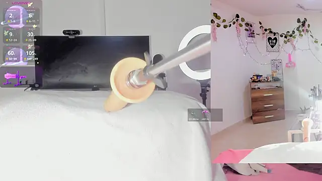 sofi velez online show from November 29, 5:05 pm